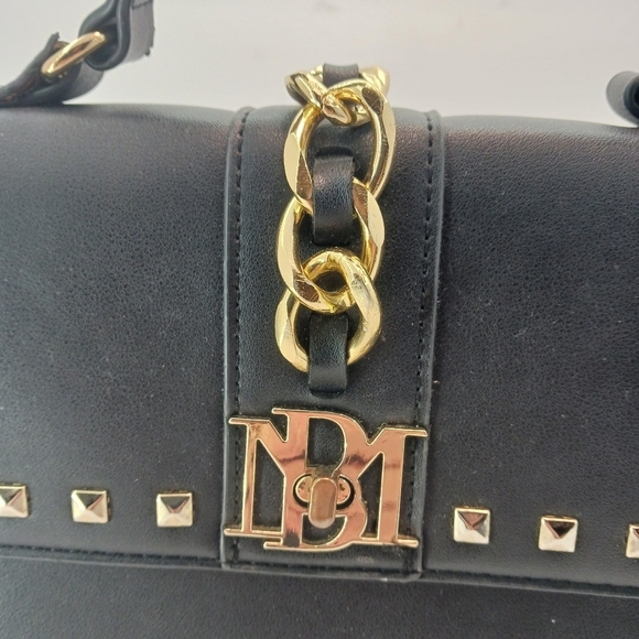 Badgley Mischka Womens Handbag Black Chain Vegan Leather - Picture 3 of 14